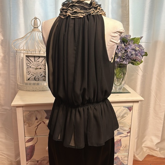 Robert Rodriguez Neiman Marcus Ruffled Top - Picture 5 of 6